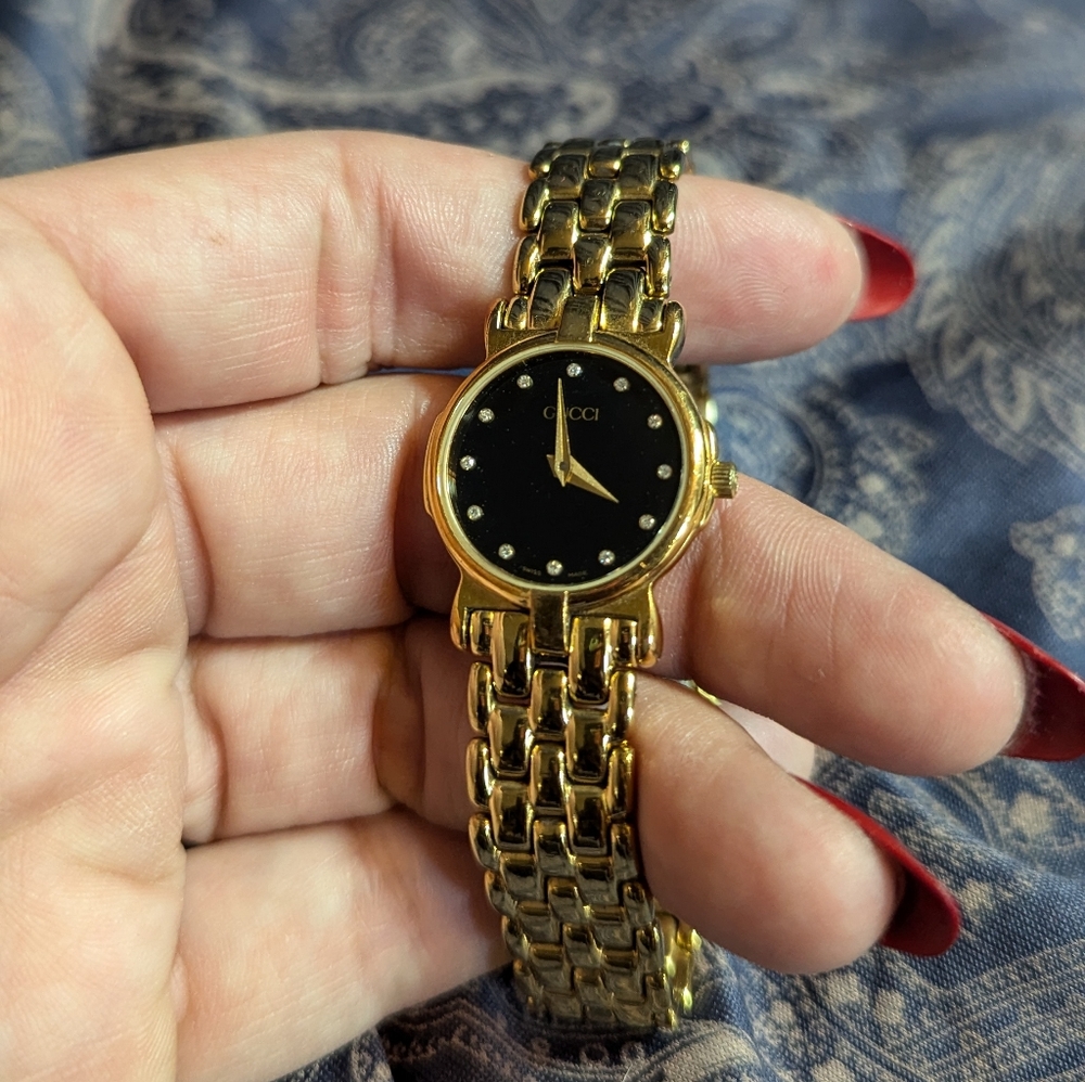 Gucci 3400L Diamond Watch - Picture 3 of 8